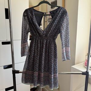 Summer Blue Patterned Dress with Long Sleeves